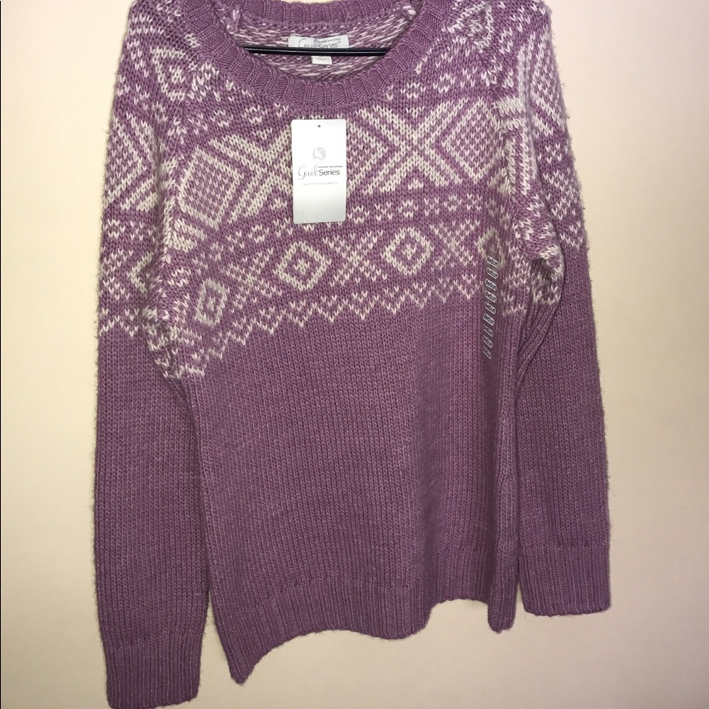 Gander Mountain sweater